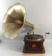 Antique Columbia Disc Graphophone Type AH Record Player w/ Original Horn, NR