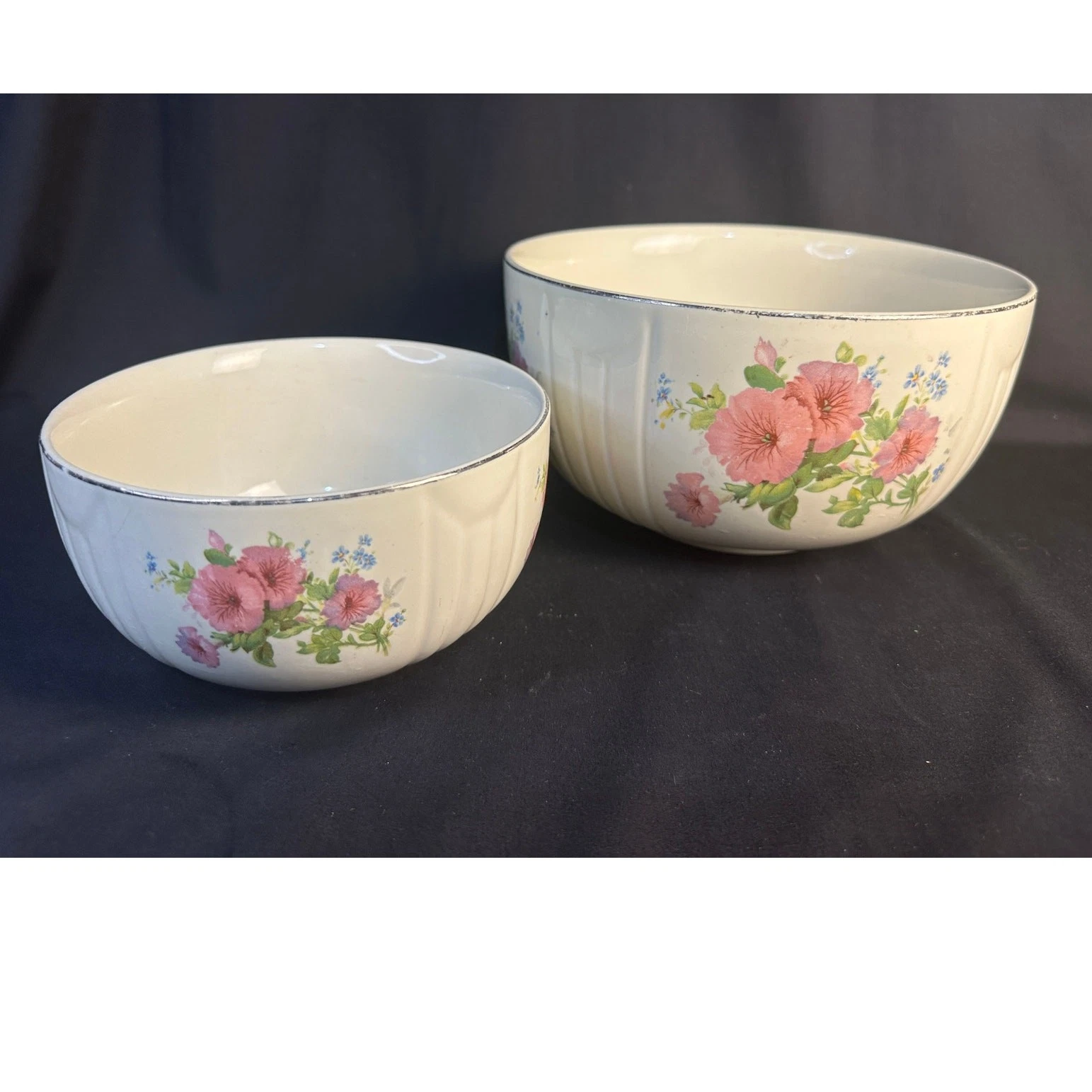 Vintage Hall's Superior "Pastel Morning Glory" Pattern Nesting Mixing Bowls