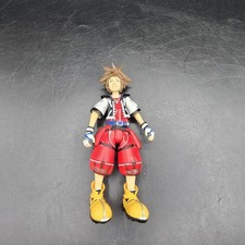 Diamond Select Kingdom Hearts Sora 6” Action Figure Red Outfit Articulated