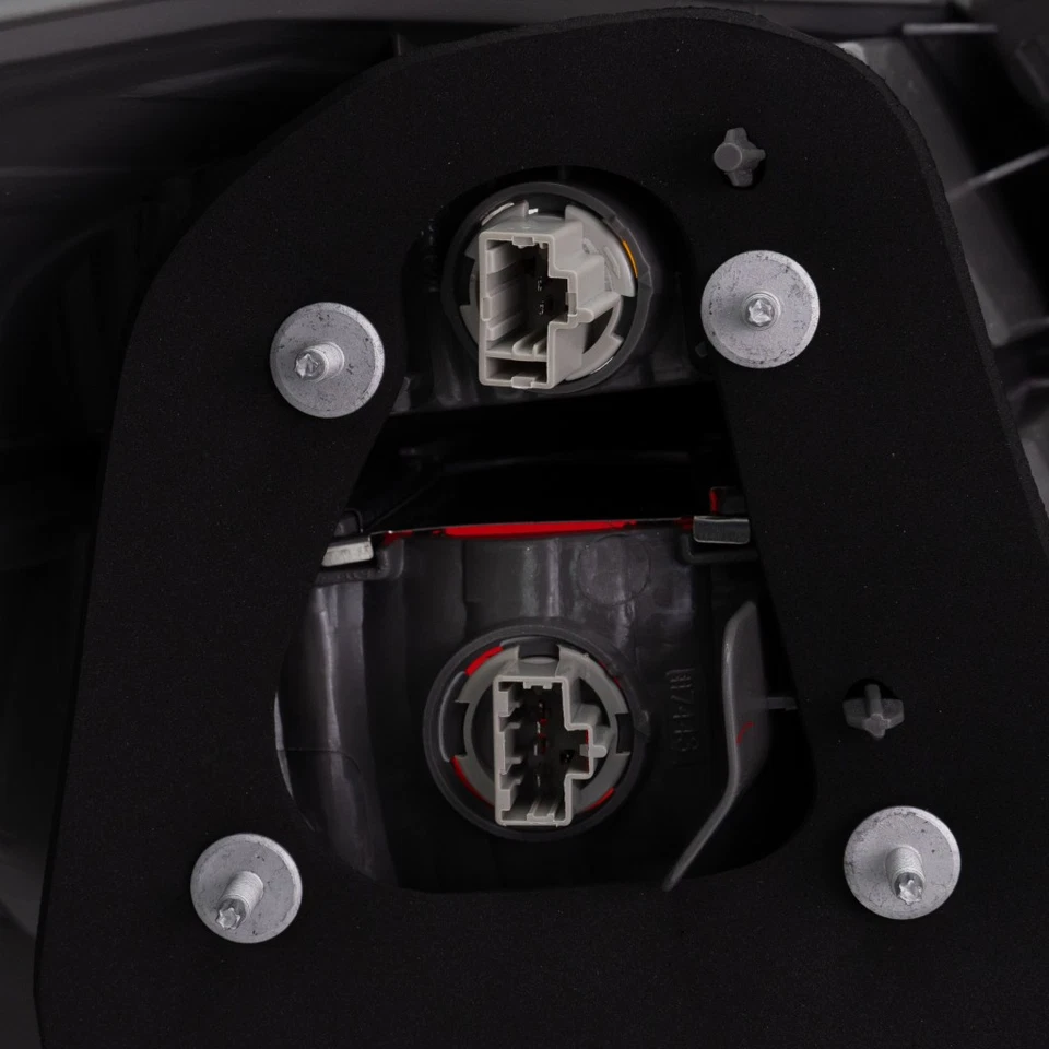 Luz trasera exterior del lado del pasajero HO2805101 para Honda Accord 2013 2014 2015 DOT Foto 3 de 4