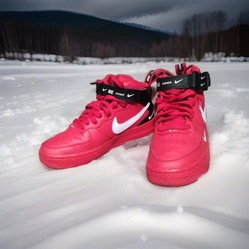 Nike Air Force 1 Mid LV8 Utility 'University Red' - Picture 4 of 8