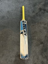 English Willow Cricket Bat - Harrow