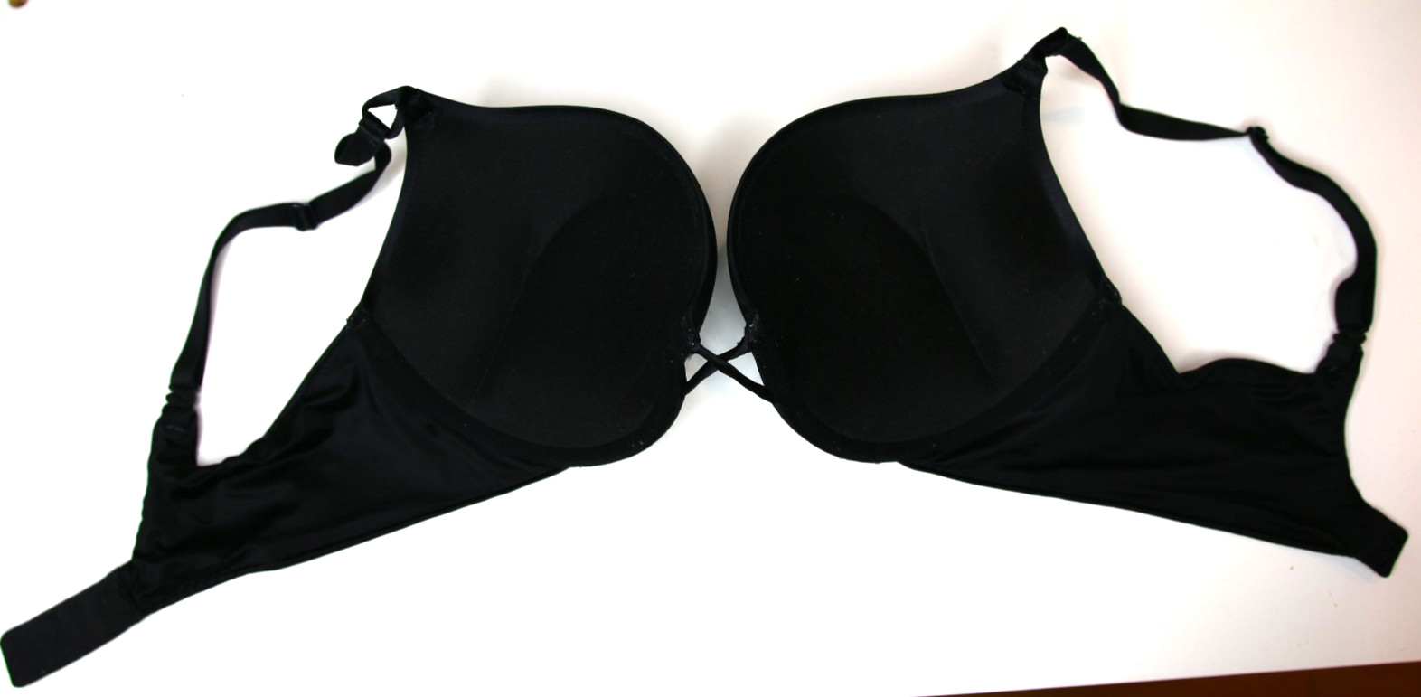 Victoria’s Secret bombshell bra RRP £59 Black Timeless Simple 34D Adds 2 Cups VS image 9