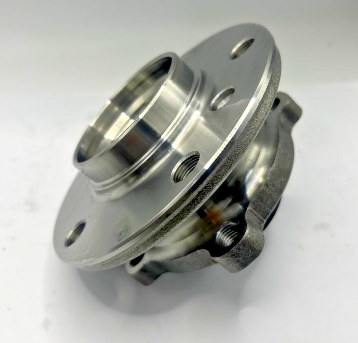 Front Wheel Hub Bearing Assembly For BMW F30 F32 F22 F34 F35 F36 F82 Xdrive 1 PC