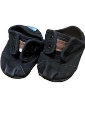 TOMS 500513 black slip on infant shoes hook and loop closure size 4