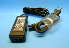 Genuine Dell 45W AC Adapter Charger LA45NM140 KXTTW