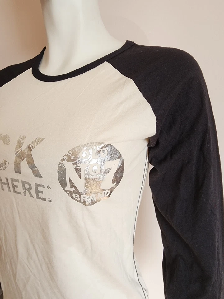 Jack Daniels Ladies Cream Black Printed Long Sleeve T Shirt Size 10 *Marked* - image 4 of 4