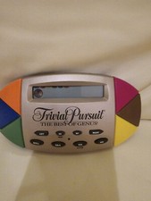 Trivial Pursuit The Best of Genus Electronic Handheld Portable Game 1997 TESTED