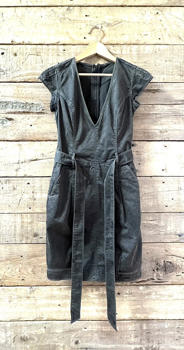 diesel jeans dress DE-DAVIS-L Woman: Oversized shirt in destroyed denim open back and a rear tie fastening. Women's Long denim dress with