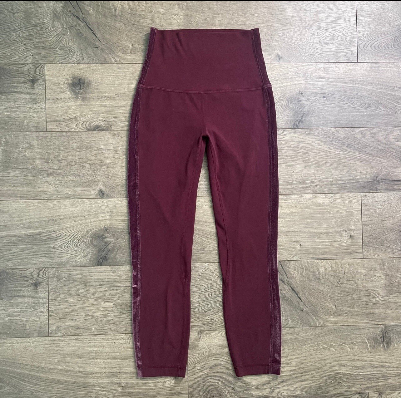 Lululemon Align Super High Rise Velvet Women's Size Cropped Leggings