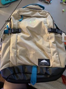 jansport tan