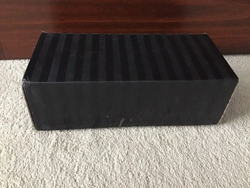 VICTORIA'S SECRET Women's Black Slip-On Flat Embellished Shoes Size 8B in Box - Picture 2 of 18