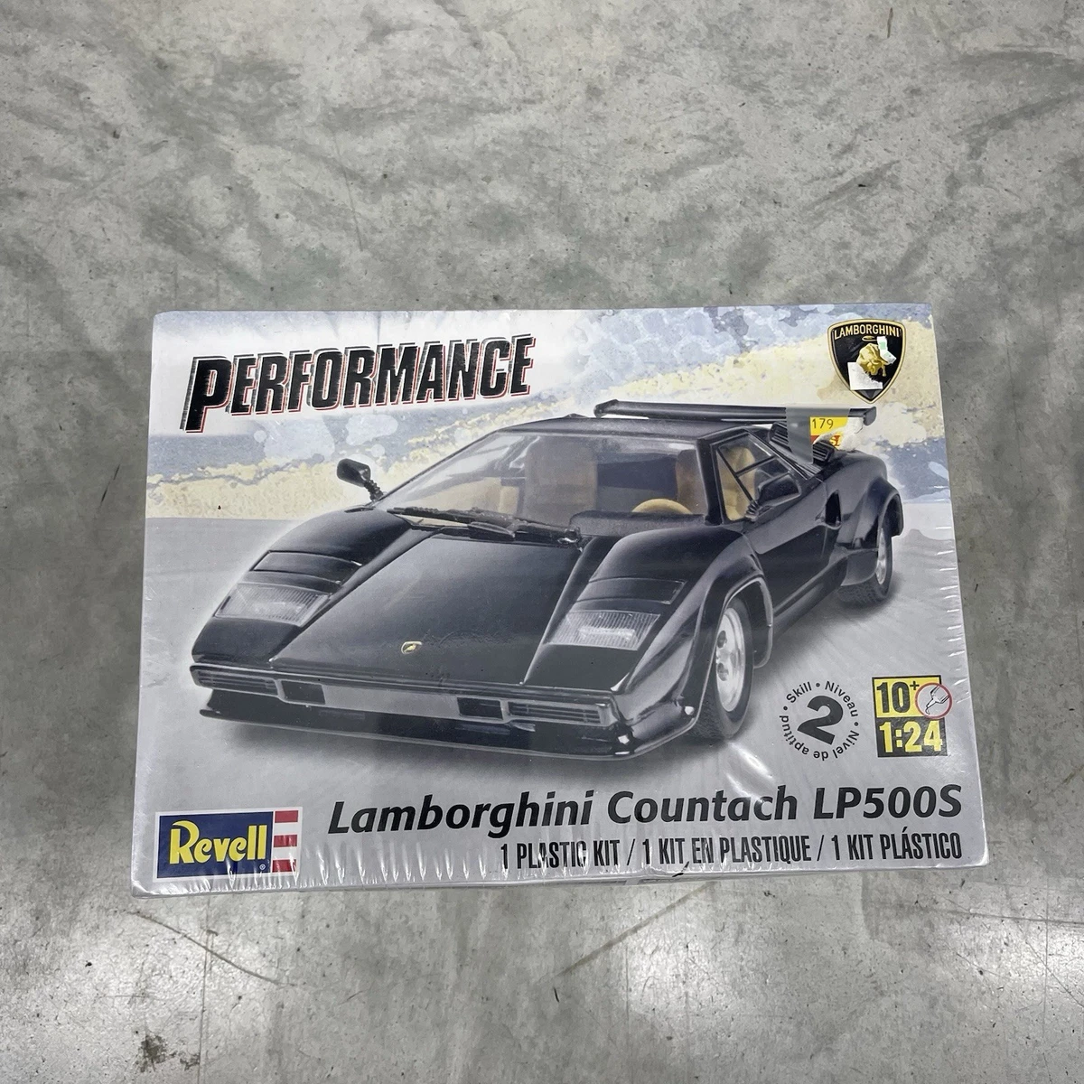 Lamborghini Countach Model In 1/24 Scale Sports Car Toy Models