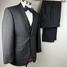 DKNY Donna Karan New York 38R gray crosshatch 100 wool 3pc suit 32 x 30