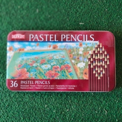Derwent Pastellstifte Pastel Pencils Set 36 Stück mehrfarbig in Metalldose