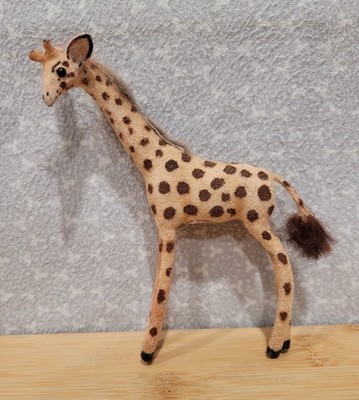 Vintage West Germany Wagner Kunstlerschutz Handwork Flocked