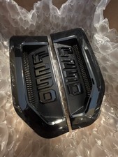 Gloss Black Fender Badges – Compatible With 2017–2022 F250 Super Duty