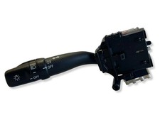 Toyota Avensis Kombi T25 Warnblinkrelais 173650 2.20 36556027