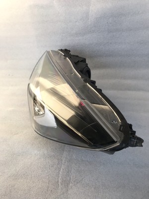 2019 Ford Kuga Front Headlight Passenger Side Left 90156409 