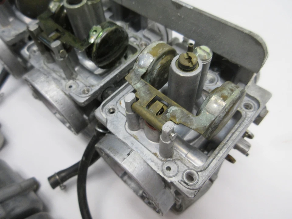 1979 YAMAHA XS1100 XS 1100 S CARBURADORES DE ADMISSÃO ESPECIAL - Imagem 2 de 4