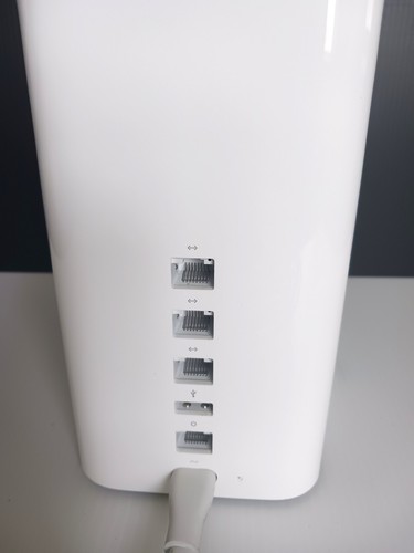Apple A1521 AirPort Extreme Base Station Wireless Router - Photo 4/7