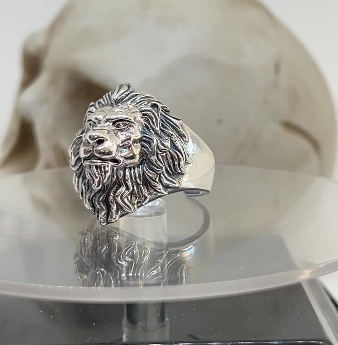 Hallmarked 925 Sterling Silver Lion Head Ring 