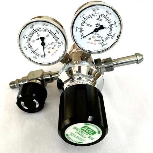 AGL Dual-Stage Ultra-High Purity Regulator 2123341-29-000 Stainless Steel chrome