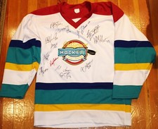 Vintage Oldtimer's Challenge Team Signed Hockey Jersey Guy Lafleur Hawerchuk 