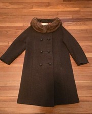 Vintage Womens Brown Swing Coat w faux/real mink collar Excellent Period Piece