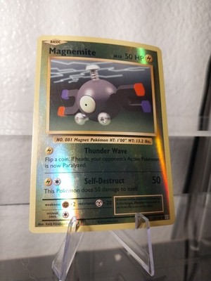 Pokemon - XY Evolutions - Magnemite 37/108 Reverse Holo MP/LP Card