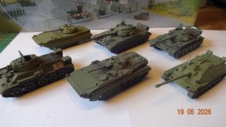 13.6x Ostblock Modelle teils RESIN/Artitec 1:87