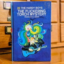 22 The Flickering Torch Mystery (1971):  Vintage Hardy Boys Book Blue-Back YN