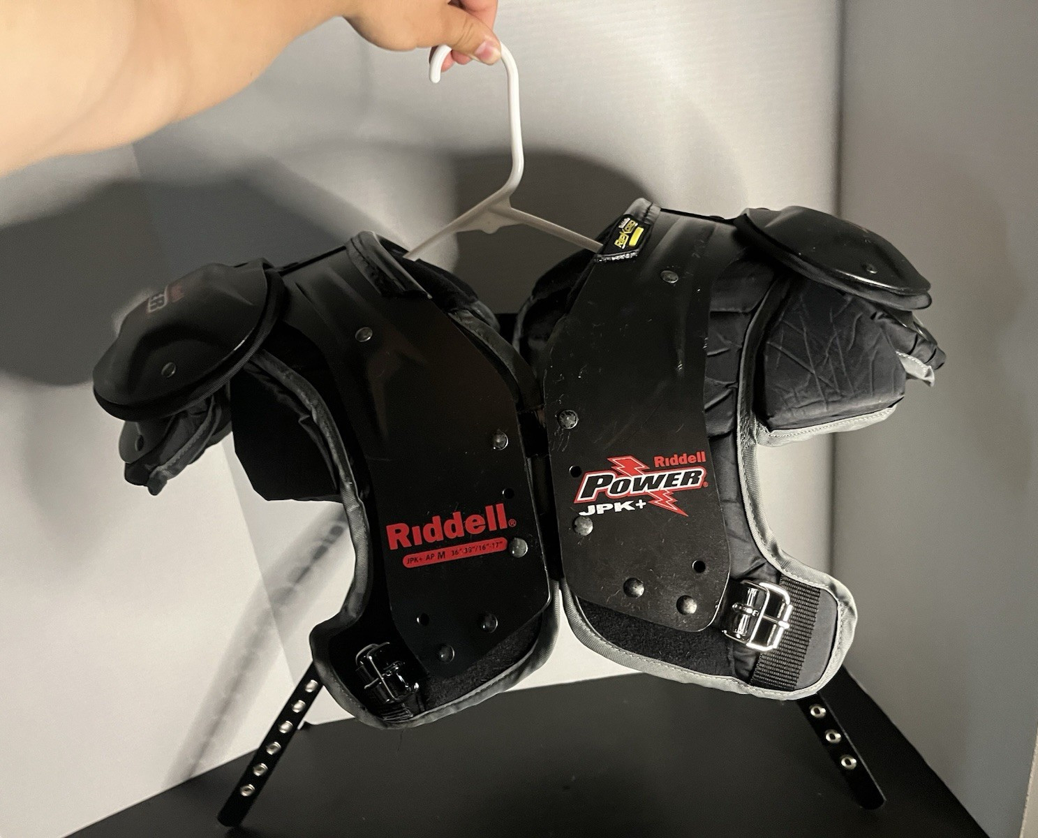 Riddell Power JPK+ Football Shoulder Pads M Black/Gray Padded Adjustable