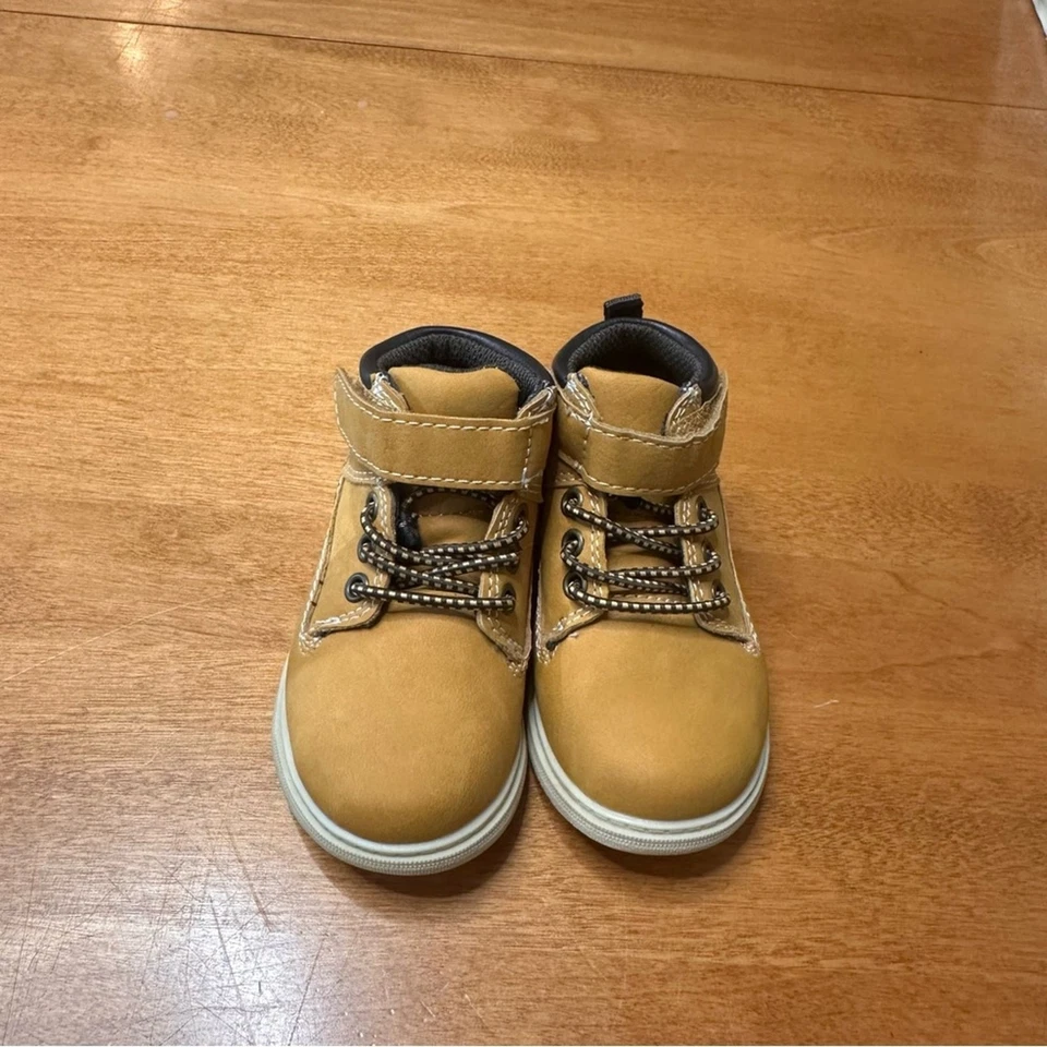 Botas de trabajo Max + Jake Wiley para excursionistas marrón tostado niños pequeños talla 5 informales para caminar Foto 2 de 4