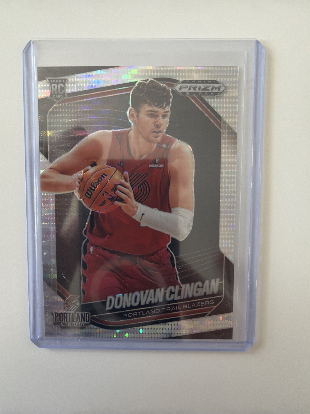 2024-25 Panini Prizm Black - Donovan Clingan #131 Hyper Prizm (RC)