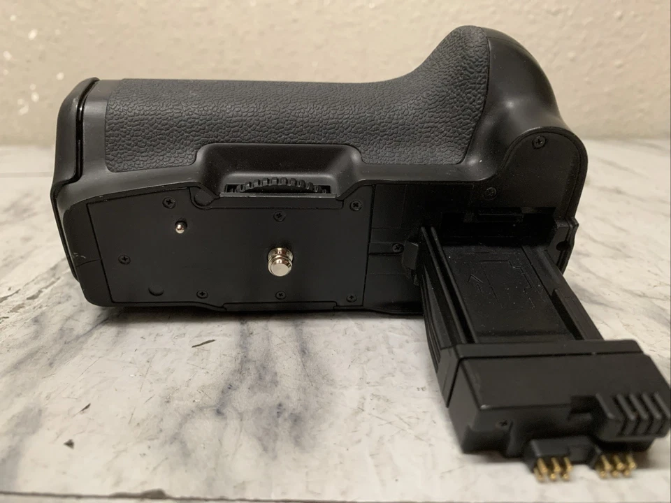 Empuñadura de batería Meike MK-550D para Canon Foto 4 de 4