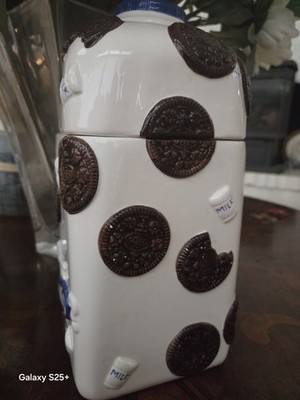 OREOS MILK JUG COOKIE JAR