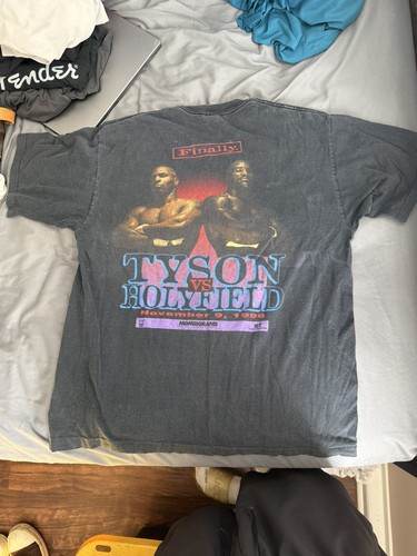 Vintage 1996 Mike Tyson vs Evander Holyfield MGM T-Shirt