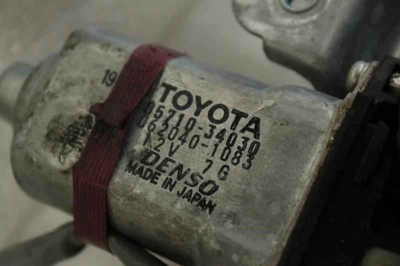 Toyota Sequoia 2006 puerta delantera derecha regulador ventana + motor 85710-34030 Foto 3 de 4