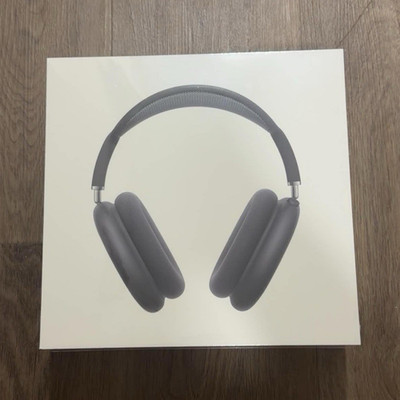 AIRPOD MAXES
