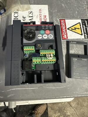 Mitsubishi FR-D700 3 phase 400V Converter (FR-D740-0.75K-CHT)