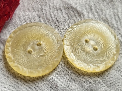 Lot De 6 Boutons Vintage Crème Texturés - Diamètre 2,1 Cm - Réf 1079 - Occasion
