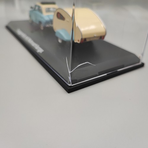 Schuco Goggomobil mit Wohnanhänger Wohnwagen 1:43 Modellauto - Bild 5 von 6