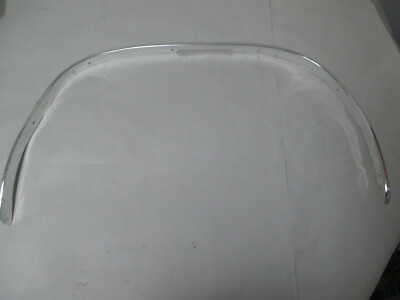 Mopar NOS 1967-76 Valiant Duster Right Hand Fender Wheel Opening Molding 2582076