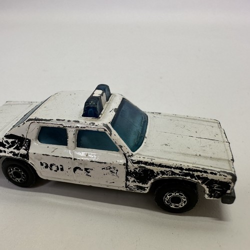 MATCHBOX SUPERFAST No. 10, PLYMOUTH GRAN FURY 1979 POLICE CAR, MADE IN ENGLAND. - Picture 3 of 10