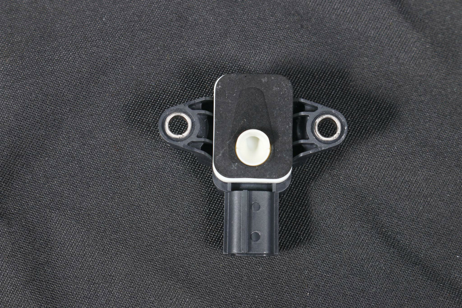 Capteur D'airbag Avant Volkswagen - Pièce D'occasion - Réf 1Q0955557