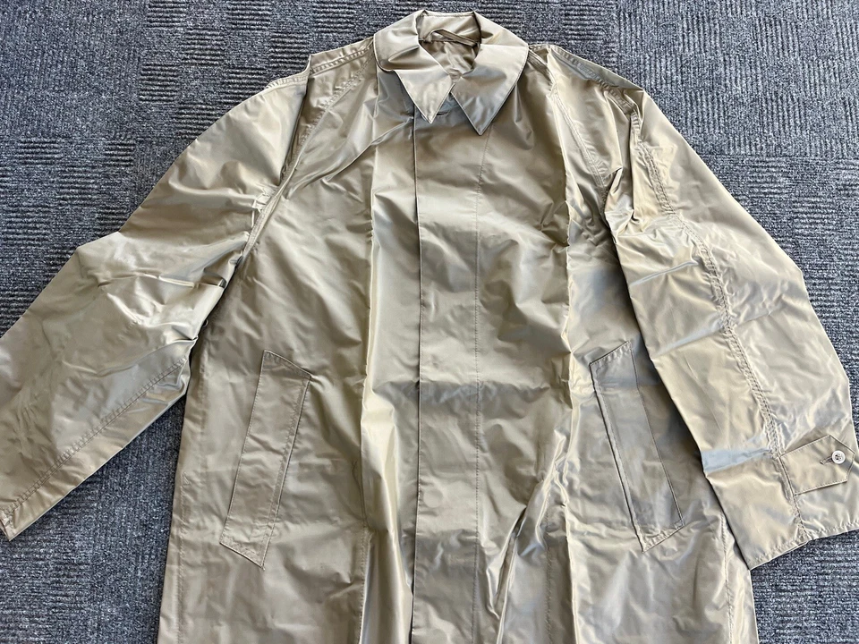 Vintage Alligator Waterproof Dacron Polyester Rain Coat Style W/ Storage Pouch - Image 3 of 4