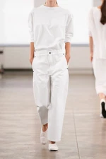 New $690 The Row Hester High Rise Straight Leg Crop Jeans in White sz 2/XS