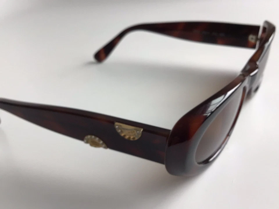 Gafas de sol vintage GIANNI VERSACE Medusa DISEÑADAS POR EL PROPIO VERSACE 1996 RARAS Foto 3 de 4