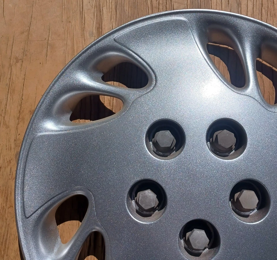 Tapacubos Chevrolet Venture 1997-2005, se adapta a ruedas de 15 pulgadas 9593100, 3224 repintado Foto 2 de 4